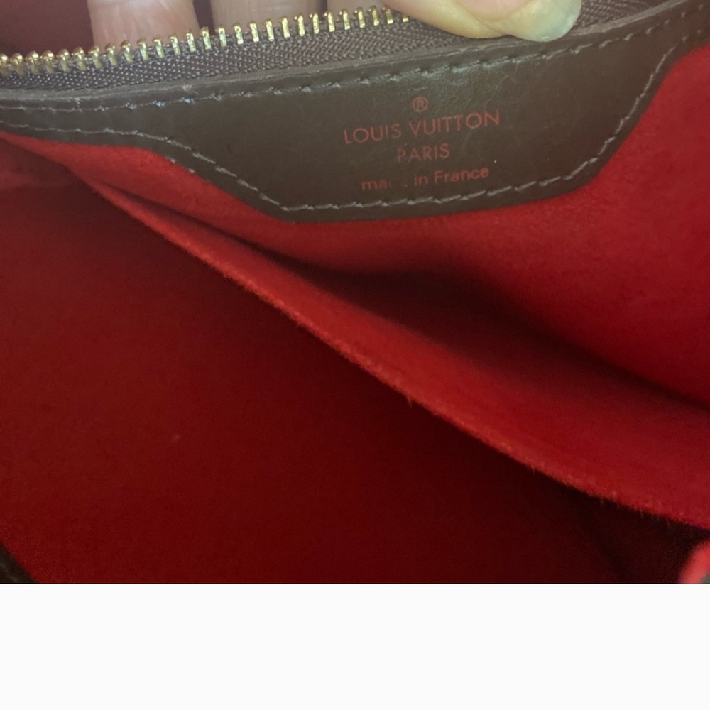 Louis Vuitton Hampsted Shoulder Bag - Picture 5 of 13